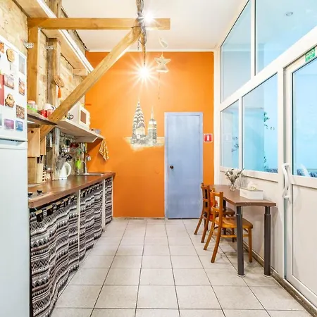 Garis Factory אכסניה *